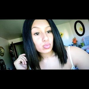 Meet your Posher, Vanessa